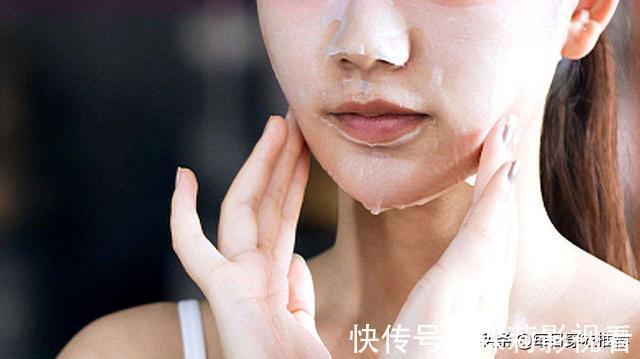 保湿 建议女人:晚上睡觉前坚持做这3件事,皮肤会越养越好