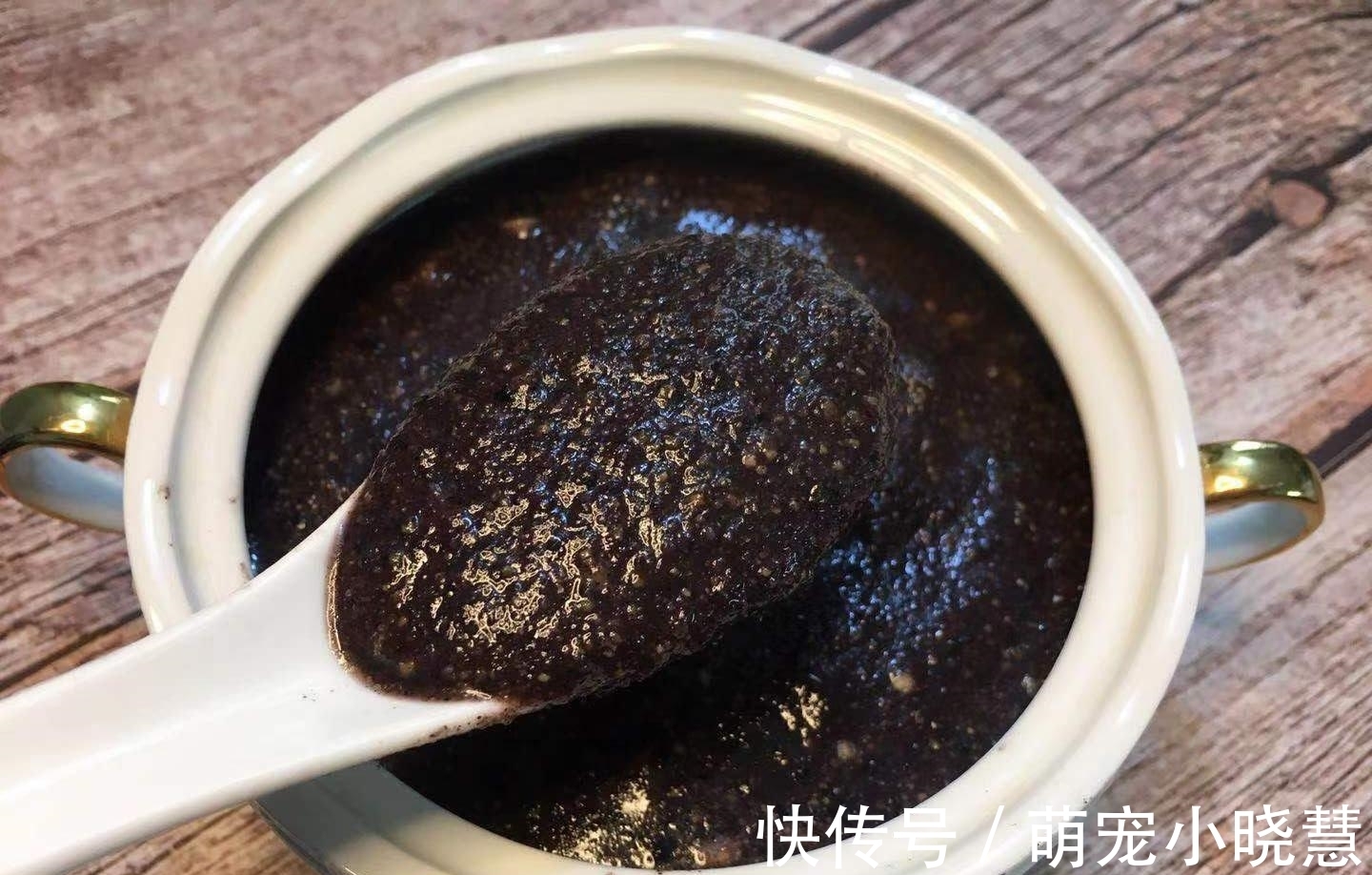 天冷别忘了吃“三黑”，炒一炒，一个月的早餐就有了，滋补又营养