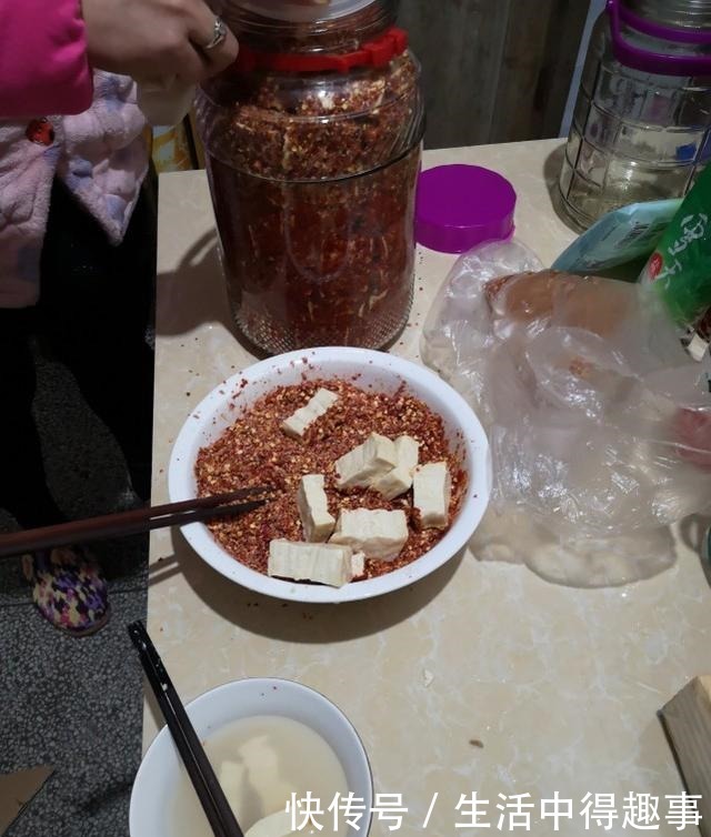 湖南少不了的一道美食，别被名字骗了，来湖南别忘了吃