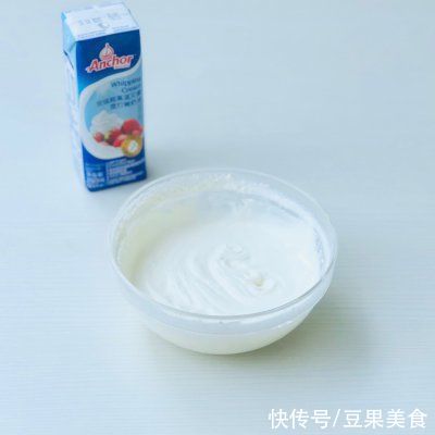 #2021亲子烘焙组——“焙”感幸福#眼影盘白玉卷