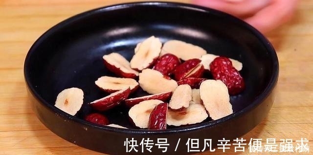 浸泡|糯米不再包粽子了,教你懒人糯米糕,这样做比粽子好吃多了