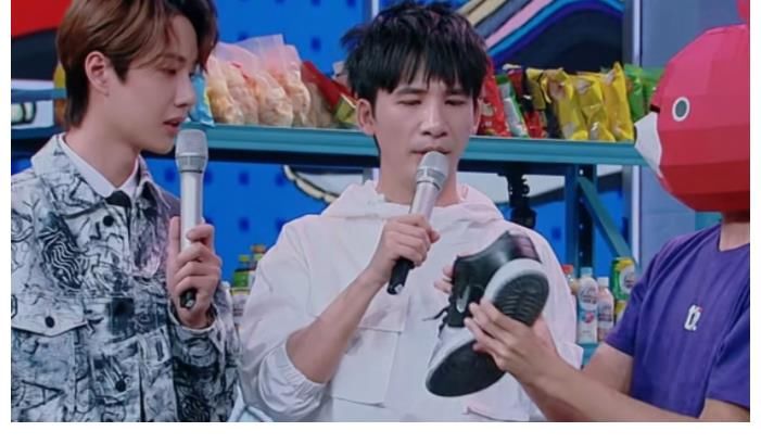 曝《快本》要改名改版，將在11月重啟，《天天向上》也有人退出