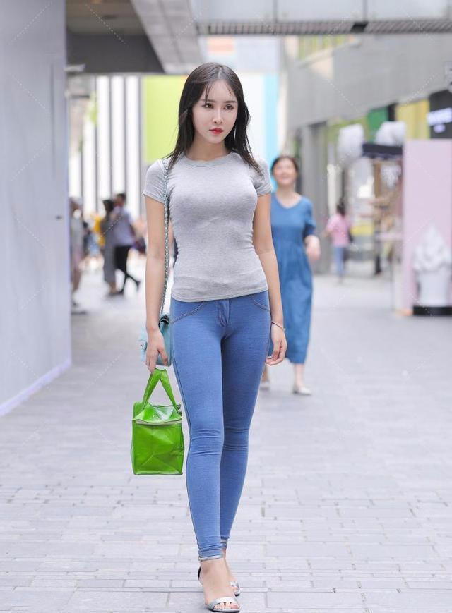 淡雅|淡雅风格的穿搭,穿出优雅的气质,身姿撩人