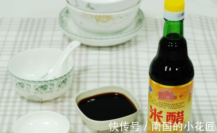 好处|用米醋来养花,于新人而言,至少有3大好处,值得一试