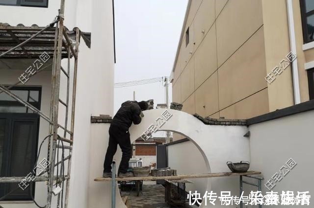 发朋友圈|刘女士用重钢结构打造中式农村小院，工人师傅纷纷拍照发朋友圈！