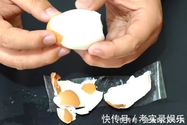 水煮鸡蛋|把胶带粘在鸡蛋上面,好多人不知道有啥用,但用过的人都夸好