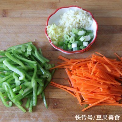  好吃到舔盘的鱼香鸡蛋，酸甜可口