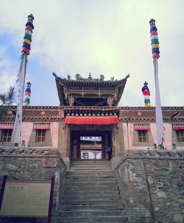  酥油花|藏传佛教著名寺院，塔尔寺你了解多少