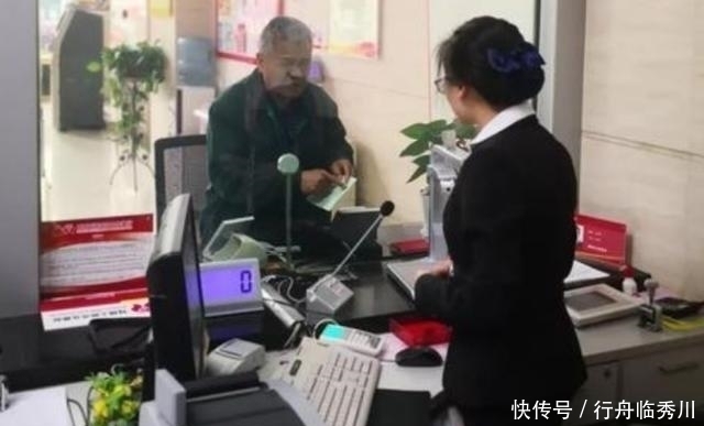 发票|房产证拿到手后,尽早办好这4件事,未来转让可以省不少钱