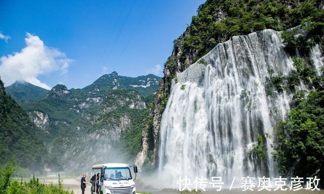 峡谷|旅游宜昌，朝天吼怎么玩？4点建议让你玩出更高性价比