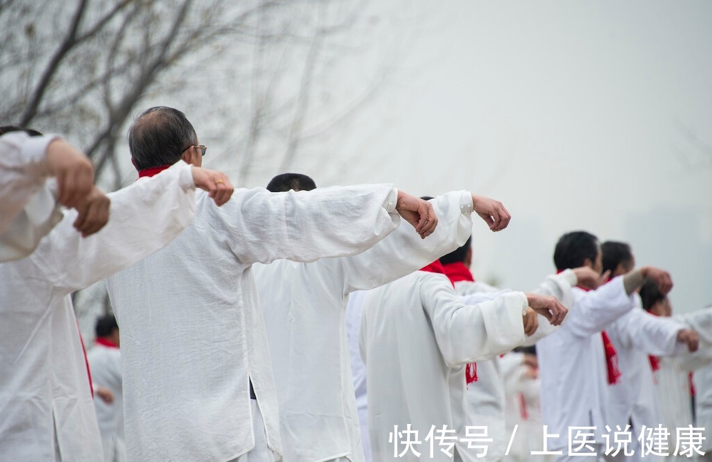 血压|高血压多是被吃出来的！这3种食物，藏盐的隐形冠军！劝你少吃