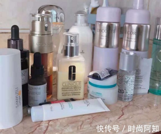 成分|曝光3款又贵又难用的爆款护肤,第1款你绝对买过!