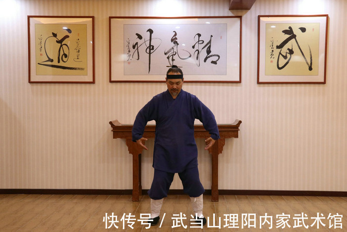 武术|武当武术传承人田理阳道长示范内家十三桩桩架