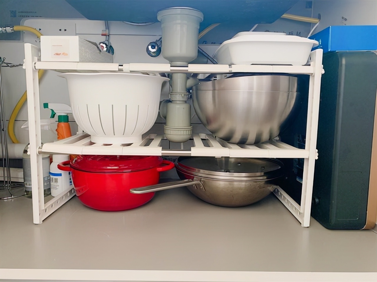 下水槽|厨房不打吊柜,却依然“井井有条”,让人羡慕!看到细节:太高明