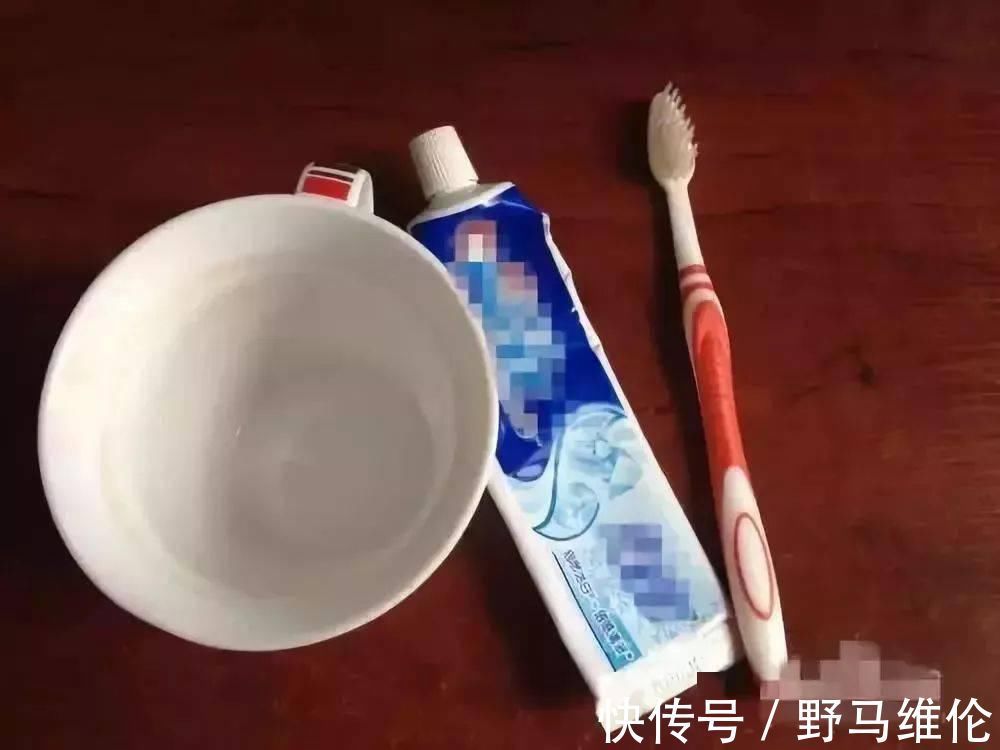 厨房难清理?学会这招,从此告别脏兮兮!