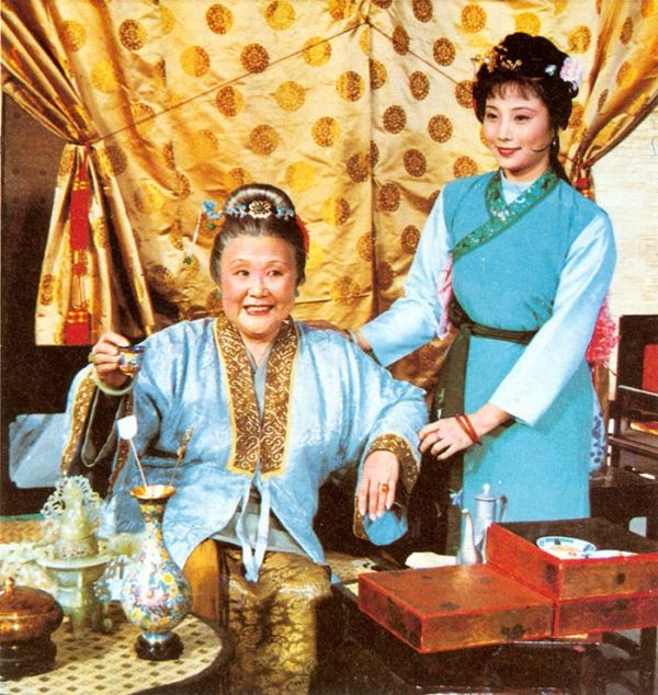 探秘《红楼梦》：贾母发了三次脾气，都是为了自己的颜面吗？