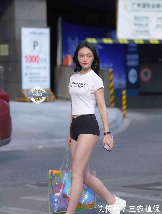 穿搭 舒适服帖的瑜伽裤穿搭简约不失潮流感,修身塑形提气质,温柔浪漫!