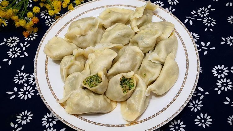 茴香饺子怎么调馅好吃?原来有秘诀,茴香翠绿又入味,鲜美又多汁