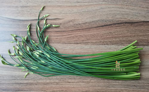 鹅蛋|7月减肥吃这菜，正当季特便宜，清香脆爽又营养，低脂刮油轻松瘦