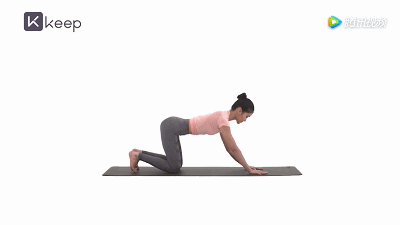 疏通|睡前这样趴10分钟,等于跑步1小时!经络疏通了,皮肤也变好了