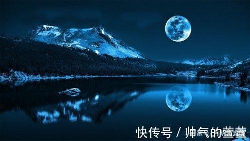 梅花花#冷月清寒,灯光中的思念那么暖