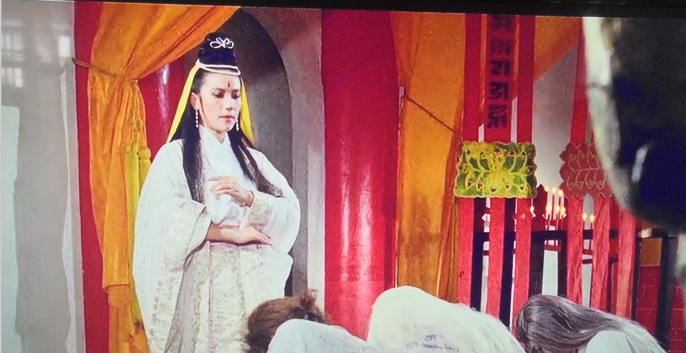 封神中女娲那么厉害,为何不直接灭了商朝,而是派妲己去迷惑纣王!