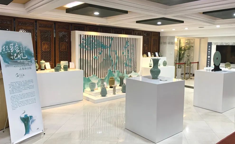 首尔|走出国门、走向世界!海外首个“龙泉青瓷展示角”在韩国首尔中国文化中心落成启动