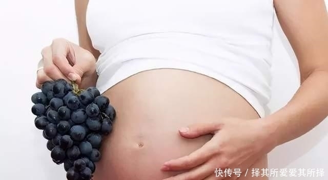 大眼睛|为了生出大眼睛宝宝，孕妈孕期葡萄吃不停，娃出生之后却让人迷惑