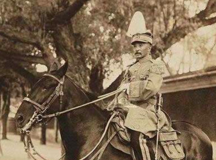 力保|清朝最后一位大内高手,十米之内子弹打不着,力保张作霖六年不死