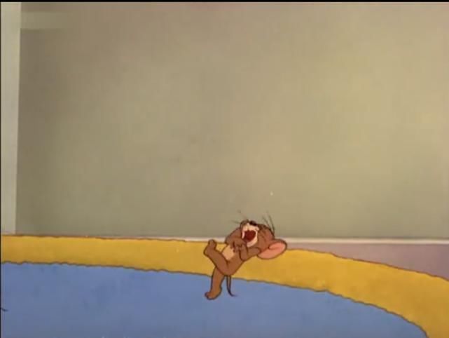 急救箱|猫和老鼠汤姆看到杰瑞受伤赶紧拿急救箱,结果回来发现杰瑞不见了