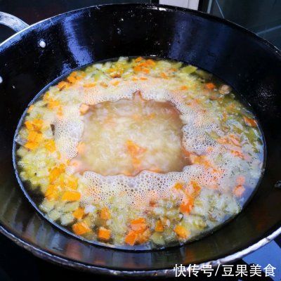 乌冬面|一定要收藏的开胃又营养咖喱鱼丸面，简单零失败