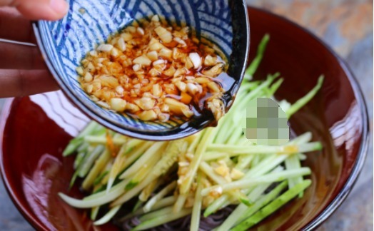 吃这个真爽,比吃凉面还过瘾,我每天1大碗,天天都不落