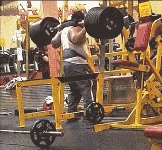 |搞笑GIF:土豪的新娘就是霸气,人家卖的是黄金萌啊