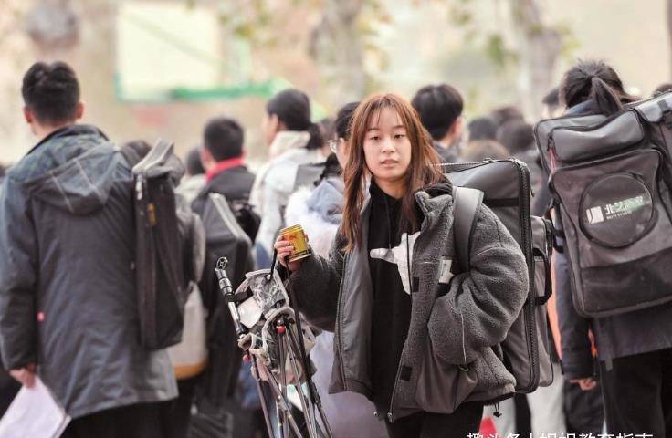 有一种紧张叫“考试没时间”,看美术生力挽狂澜,灵魂画手上线了