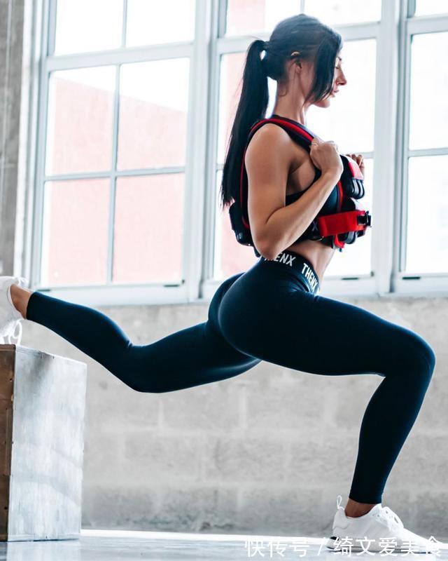 上帝|卡戴珊的臀刘太阳的胸还有迷人腹肌，健身使阿里卡成为上帝的宠儿