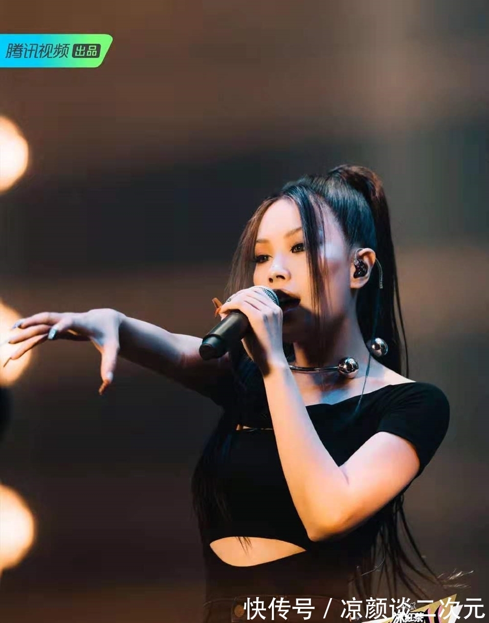 万妮达|女rapper扎堆会是什么景象？今晚来《黑怕女孩》看看