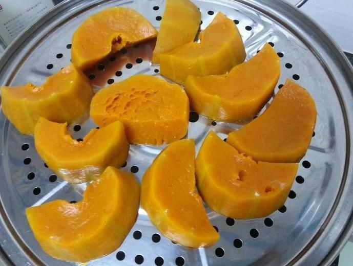 外行|做南瓜饼,外行才只用糯米粉多加2样,外酥里嫩真好吃