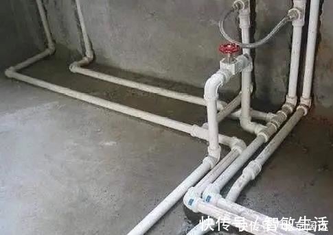 飞墨君|水电走顶好还是走地好？别被装修师傅忽悠了