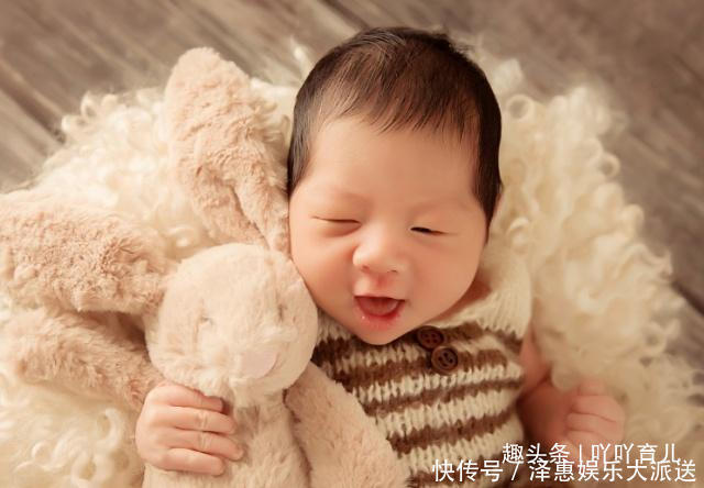 女婴|女婴出生率越来越高,大夫说出4点原因,很现实