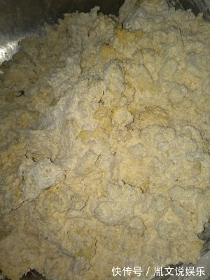 好吃|南瓜最新做法，不煎不炸还不煮，做出来筋道十足，太好吃了