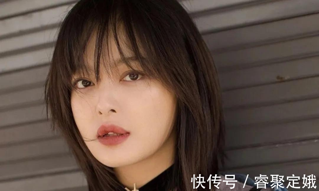 70后|当代女大学生发型大赏,网友越看越像70后,时尚真是一个轮回