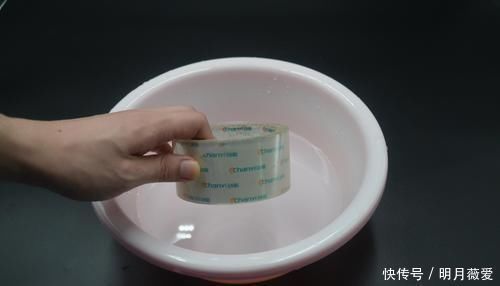 放水|透明胶带放水里泡一泡,真是厉害,解决了很多家庭一大烦恼,实用