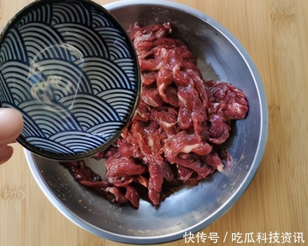 懒人|适合懒人的健康蒸菜,虫草花蒸牛肉