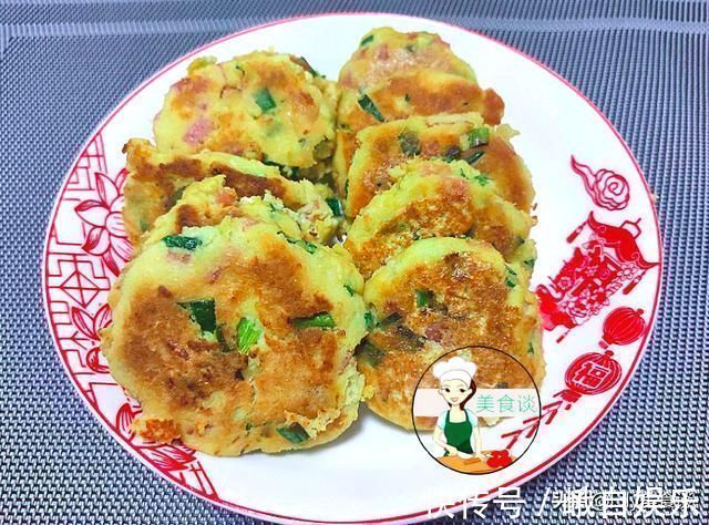 鲜香|这食材常被扔掉，怪可惜的，用来做早餐饼，鲜香营养，孩子抢着吃