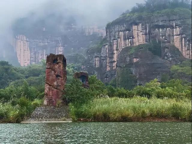 铁色之旅?鹰厦回眸 漫游中国第一道教名山