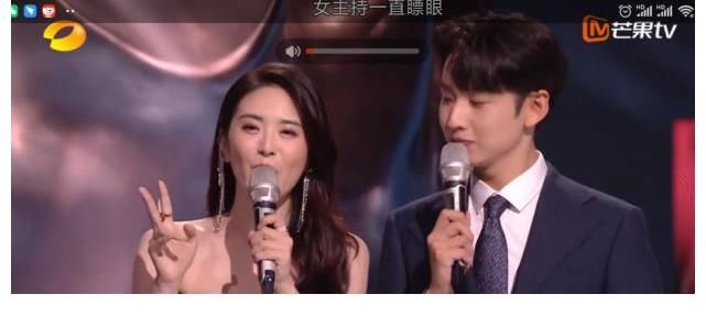 芒果台|给机会不珍惜？湖南台女主持失误频频，曾在《浪姐》吐槽不受重视