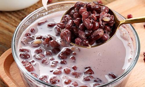 人到中年想长寿,可以多吃3种食物,改善体质,有益健康