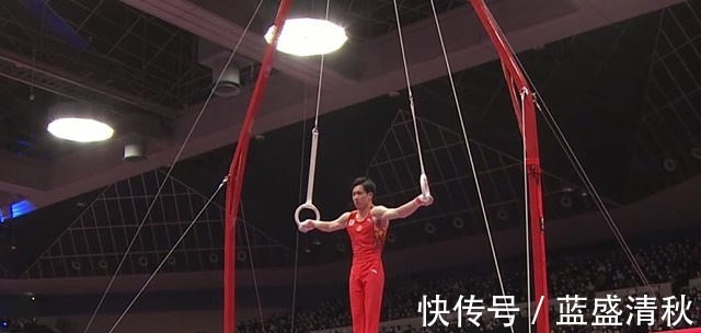 中国队|中国体操新星一战成名！征服日本奥运冠军，首次回应落选奥运阵容！