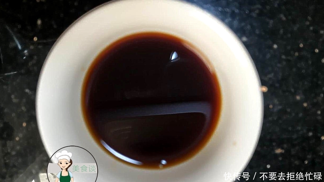 天热没胃口,把三样素菜炒在一起,又香又下饭,上桌直咽口水!