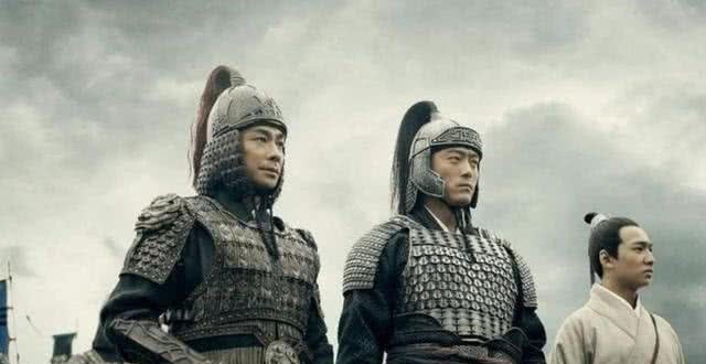 次御驾亲征|明朝这位皇帝自称为“威武大将军”,御驾亲征打得敌人不敢露面